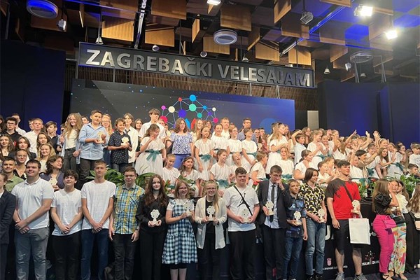 Oskar znanja uručen i pobjednicima 24. državnog natjecanja mladih Hrvatskoga Crvenog križa